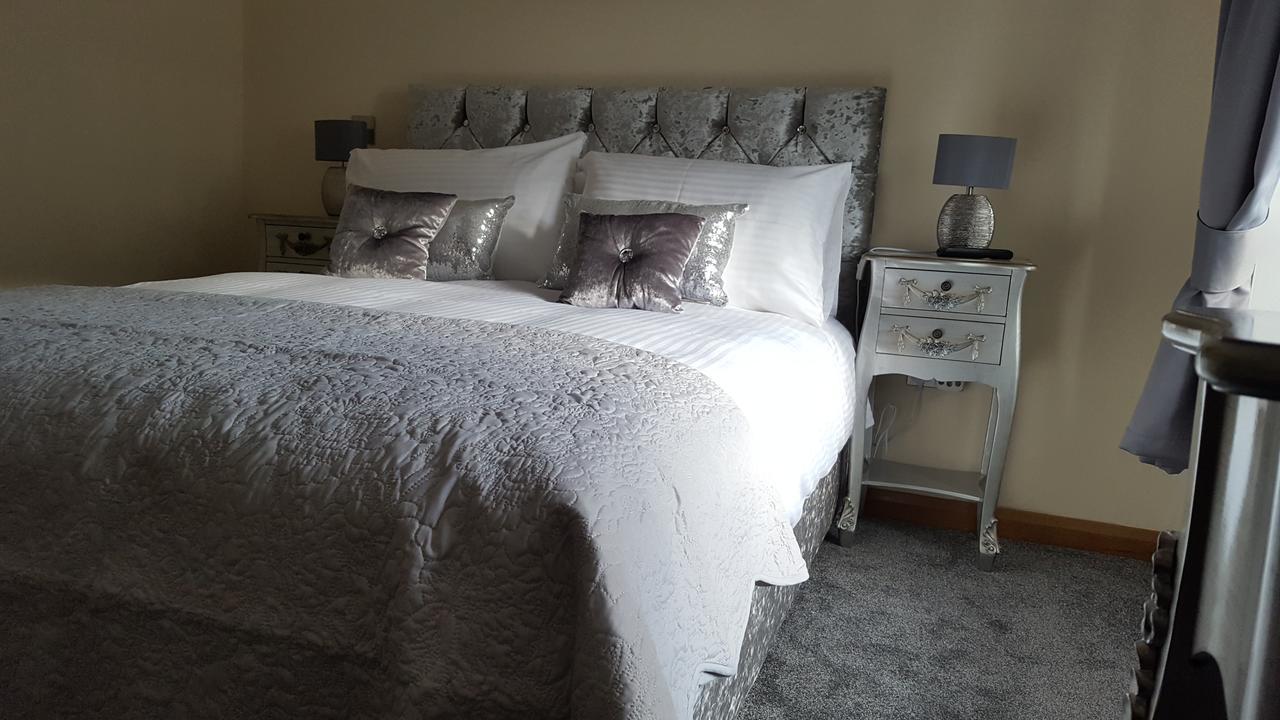 Star Inn Rooms Ardersier Luaran gambar