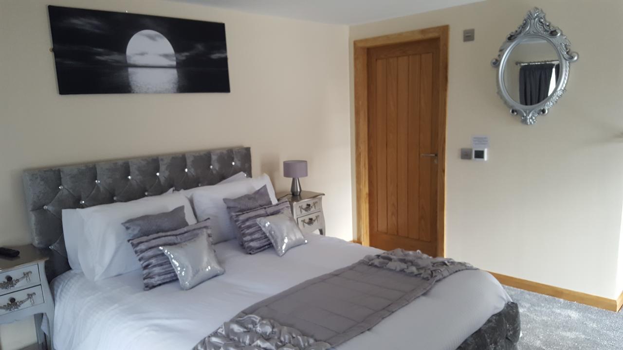 Star Inn Rooms Ardersier Luaran gambar